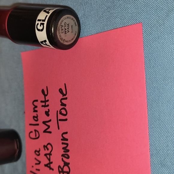 MAC Viva Glam A43 Matte Lipstick Used 💄- Discontinued - Picture 5 of 7